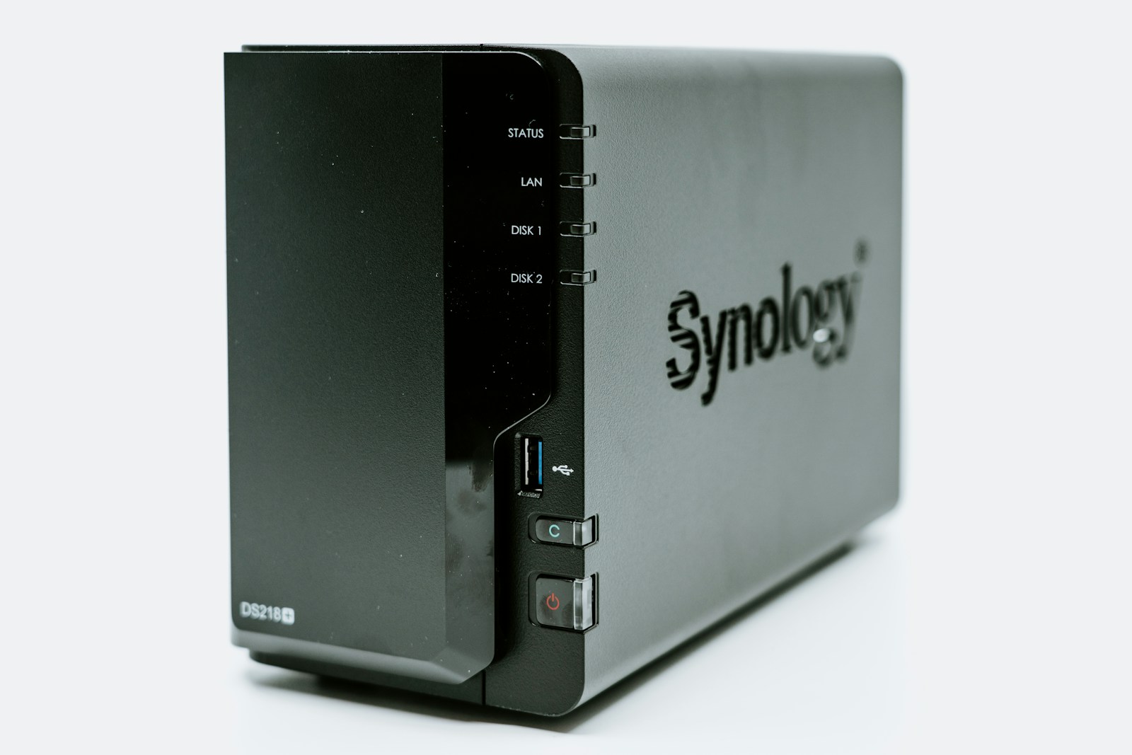 Compacte NAS voor een woning of kleine werkomgeving